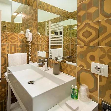 Istayintoledo Luxury 2* Napoli